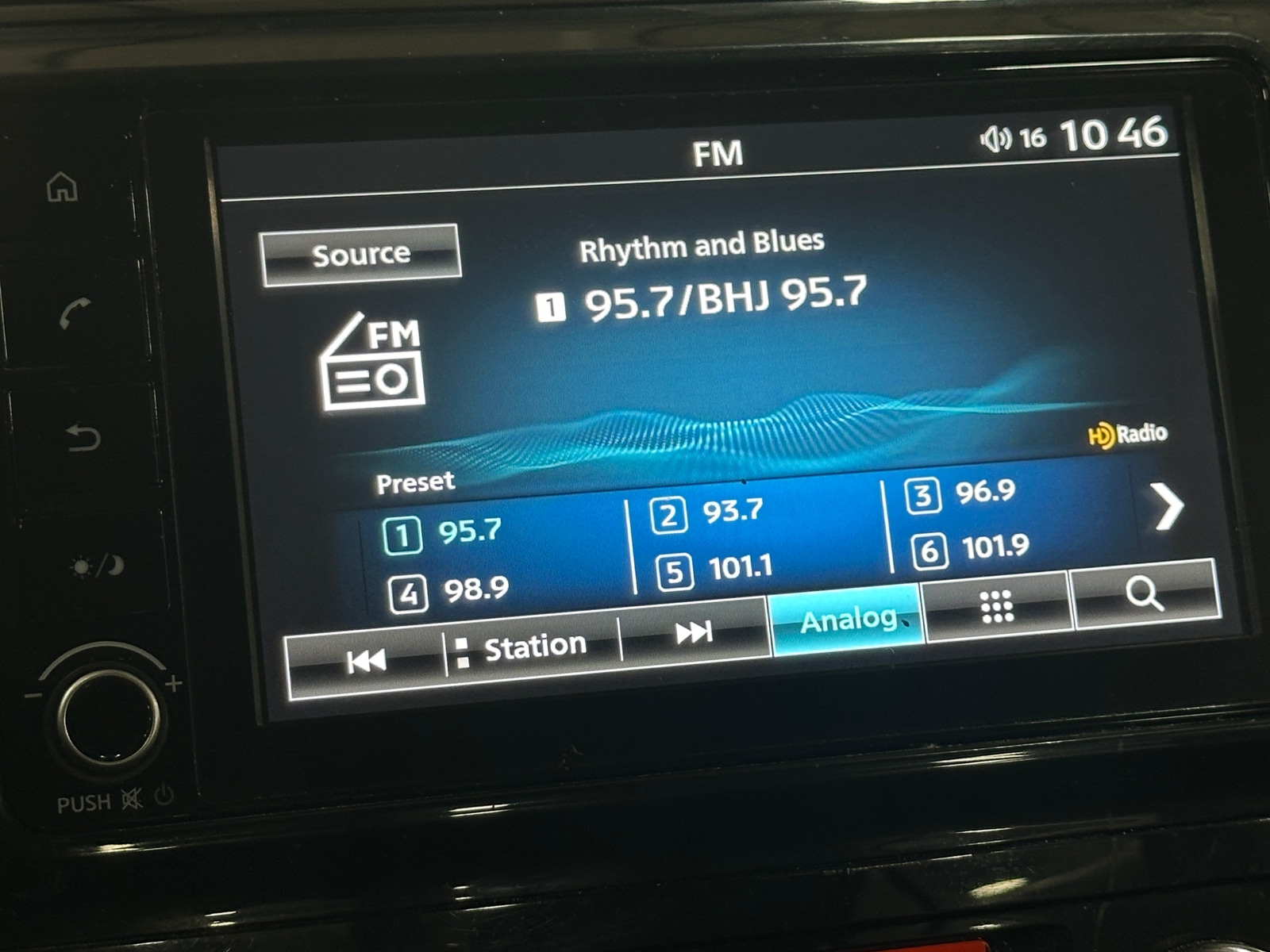 Thumbnail: 2023 Mitsubishi Mirage G4 - 4