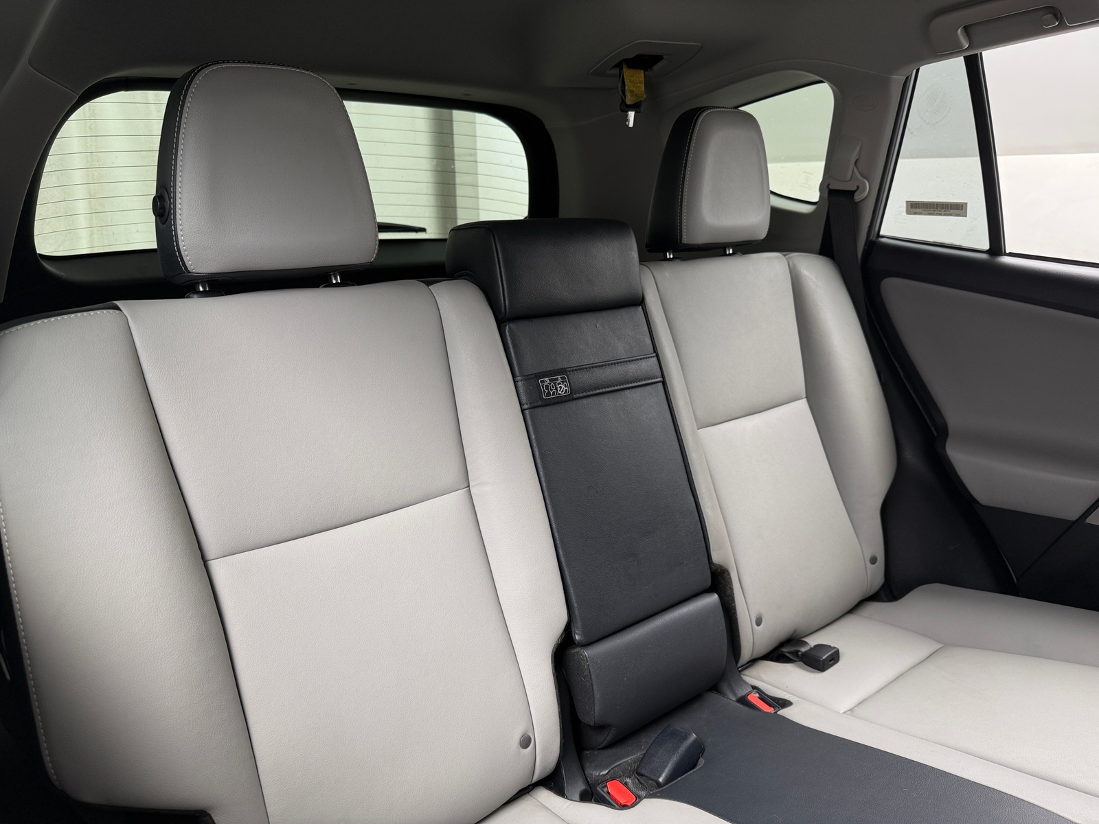 Thumbnail: 2017 Toyota RAV4 - 5