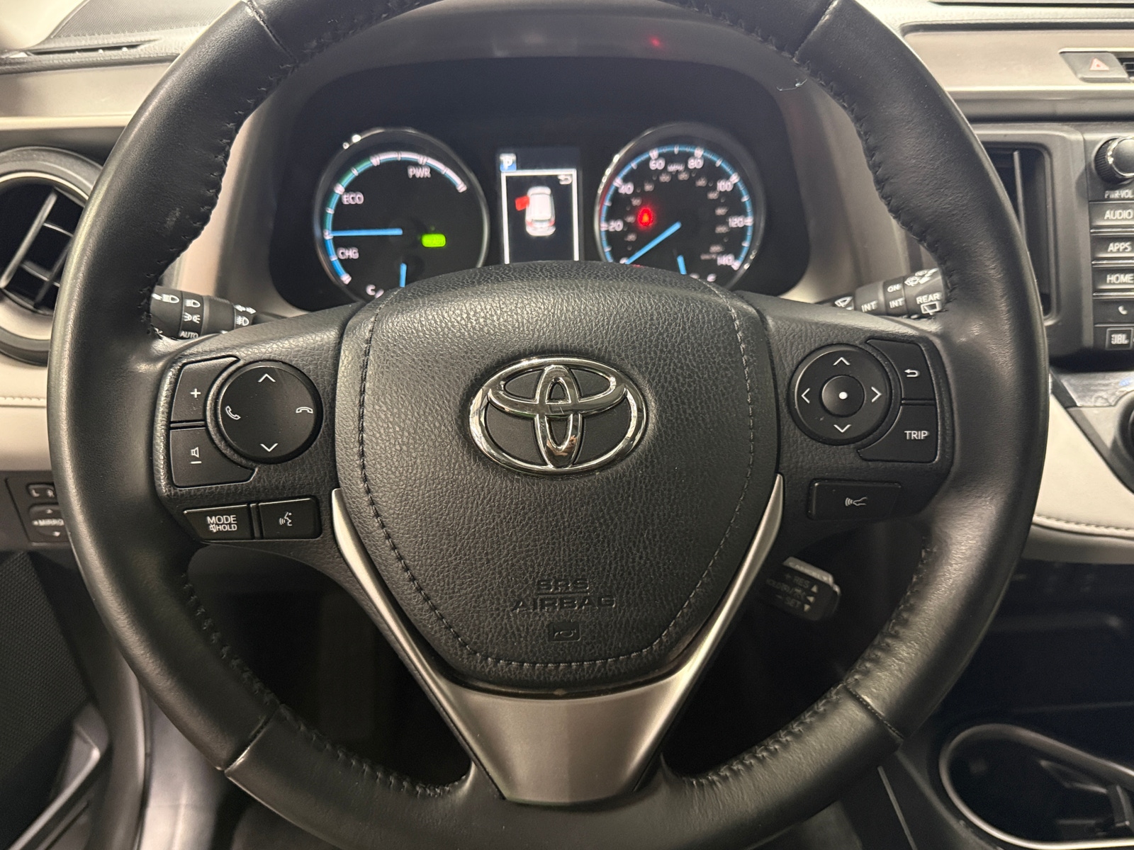 Thumbnail: 2017 Toyota RAV4 - 4