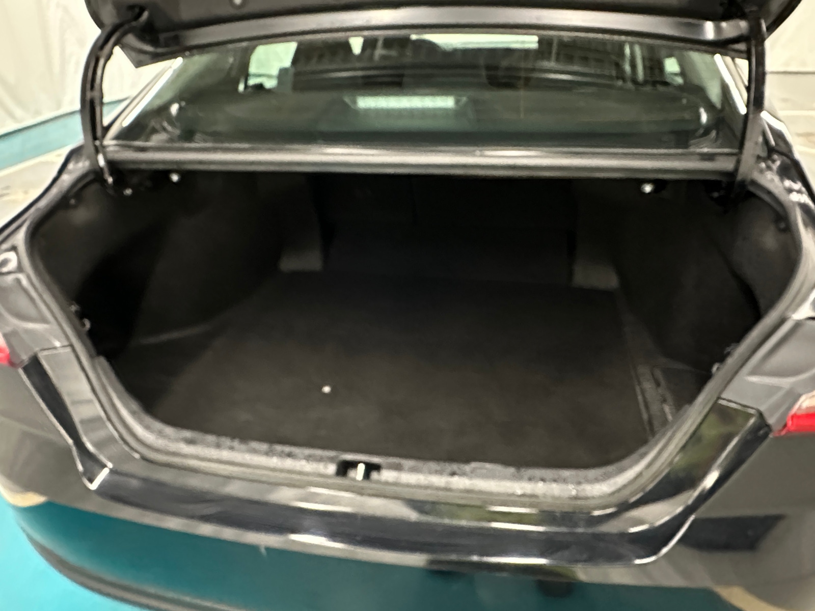 Thumbnail: 2025 Toyota Camry - 7