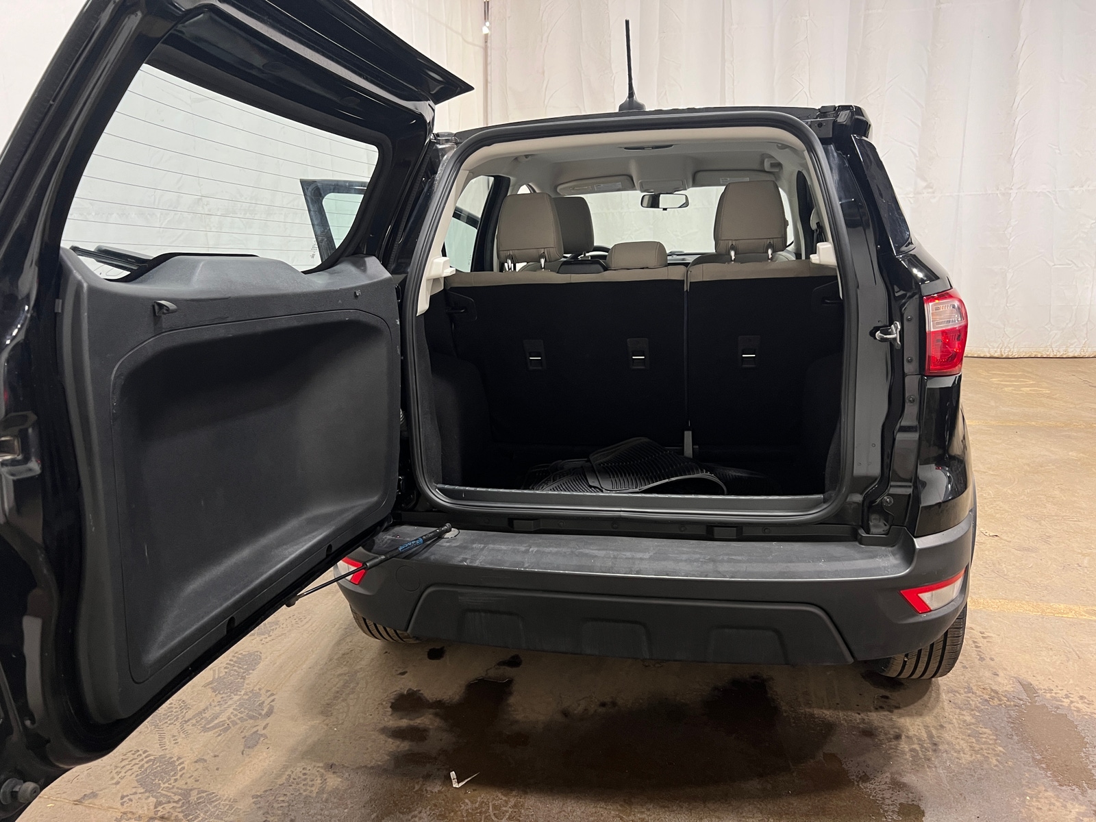 Thumbnail: 2021 Ford EcoSport - 7