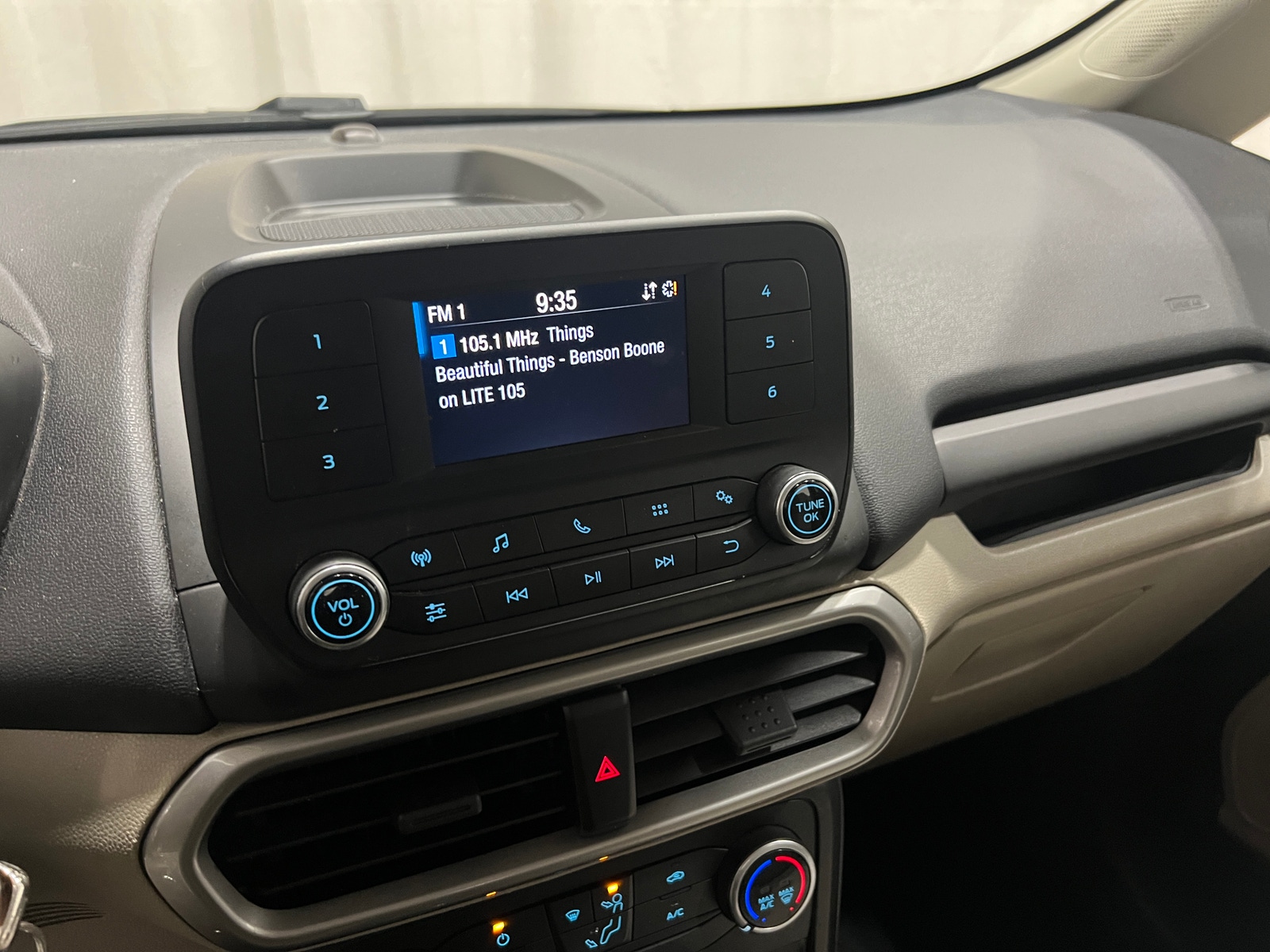 Thumbnail: 2021 Ford EcoSport - 4