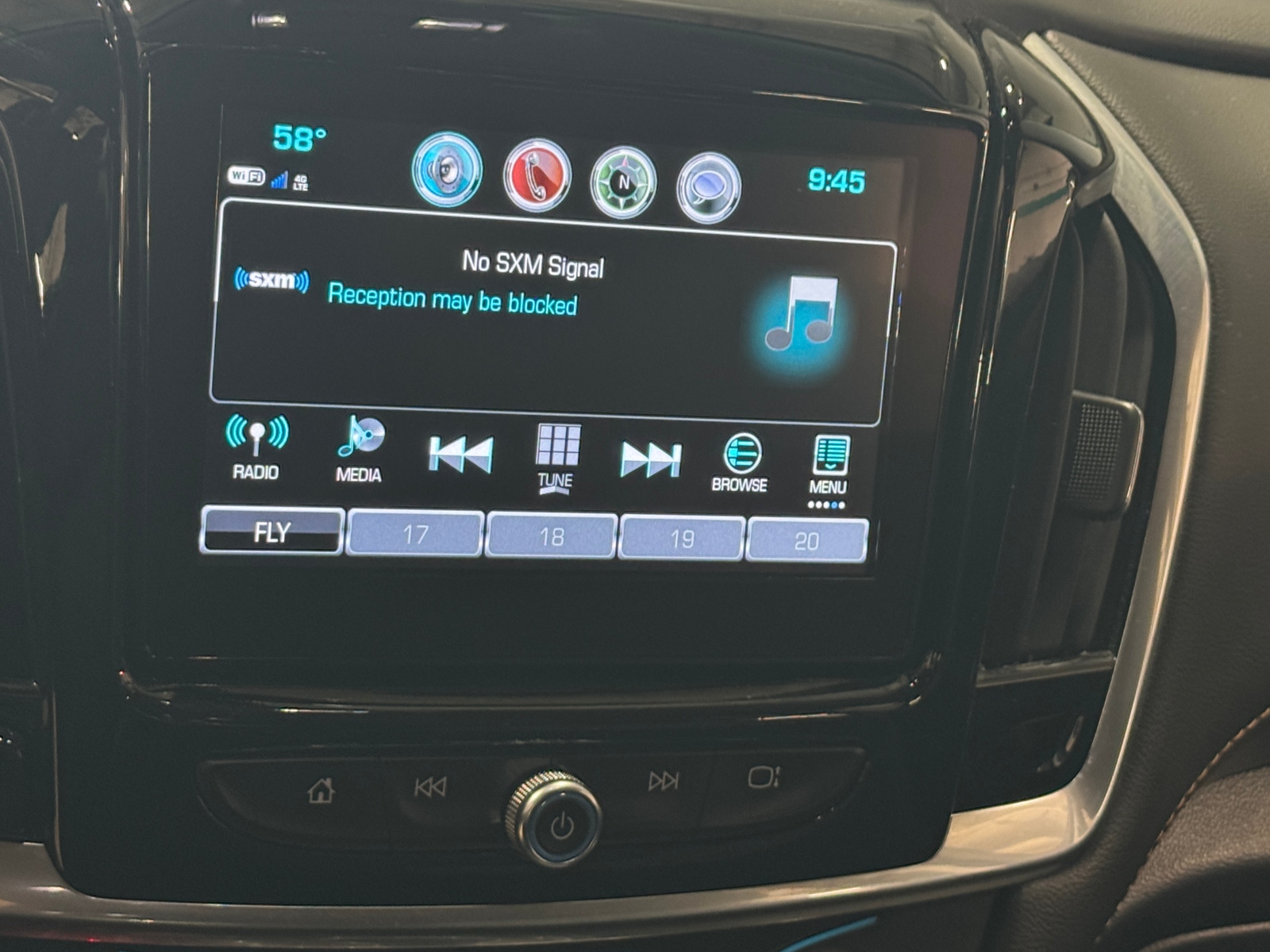 Thumbnail: 2019 Chevrolet Traverse - 4