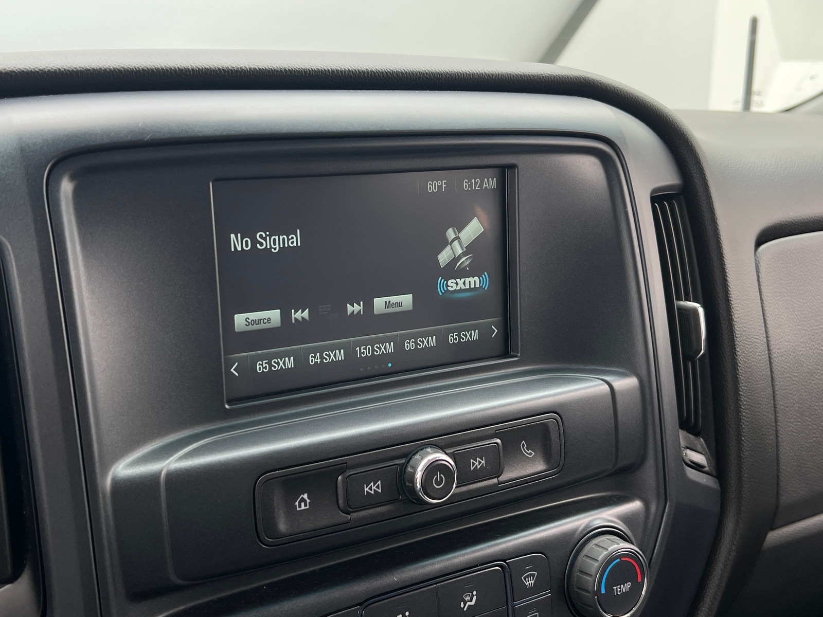 Thumbnail: 2018 Chevrolet Silverado 1500 - 4