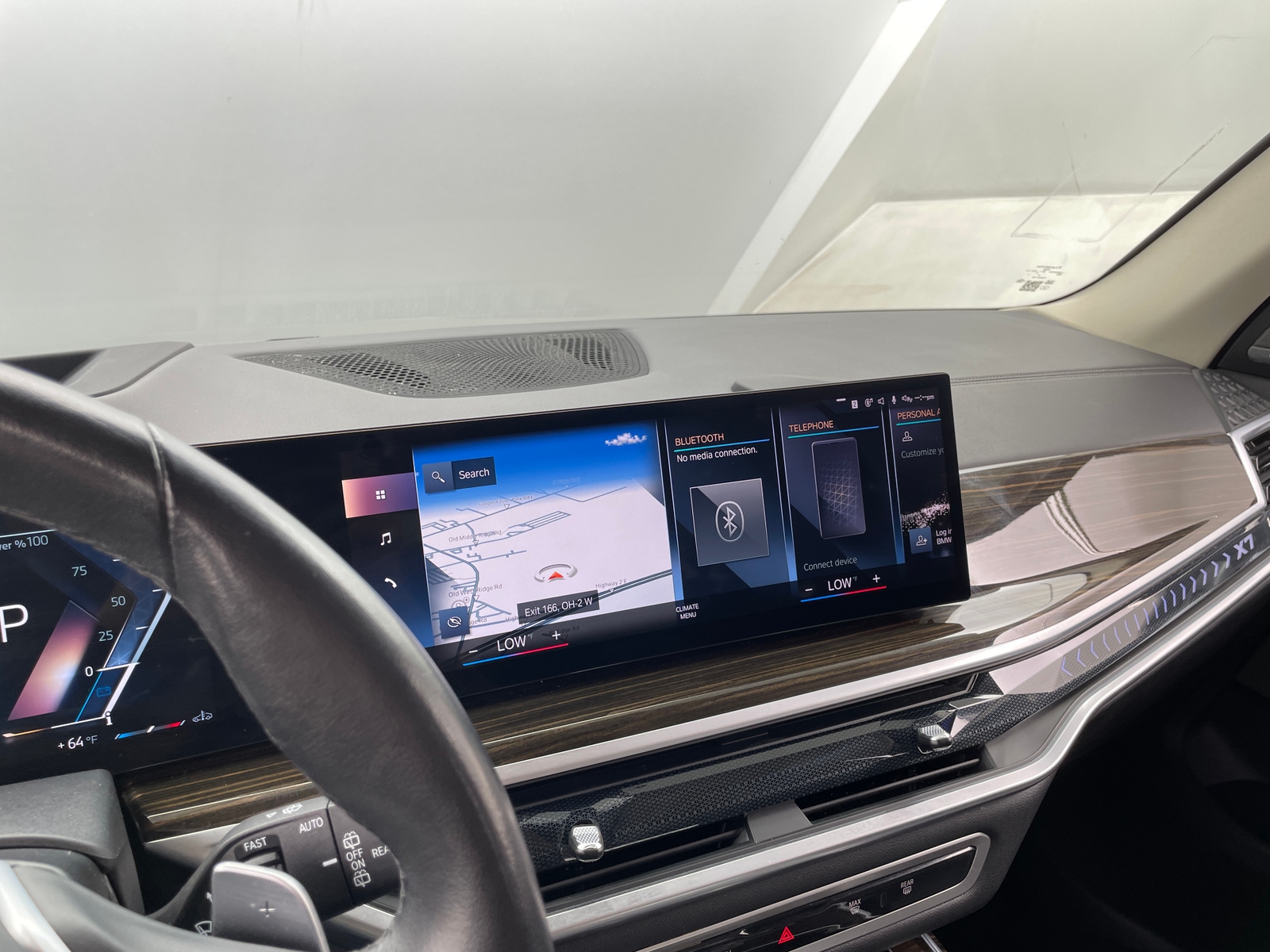 Thumbnail: 2023 BMW X7 - 3