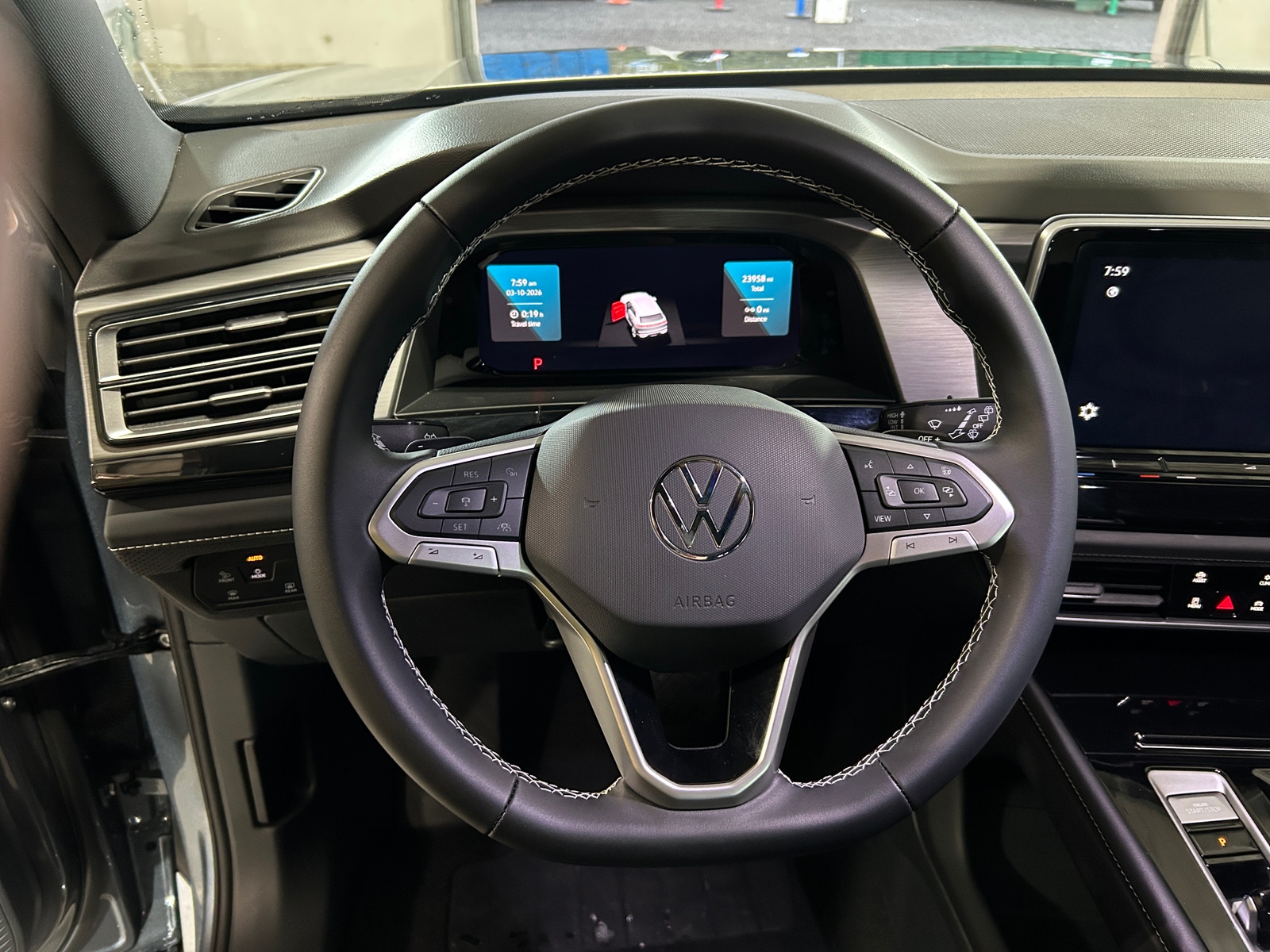 Thumbnail: 2025 Volkswagen Atlas - 4