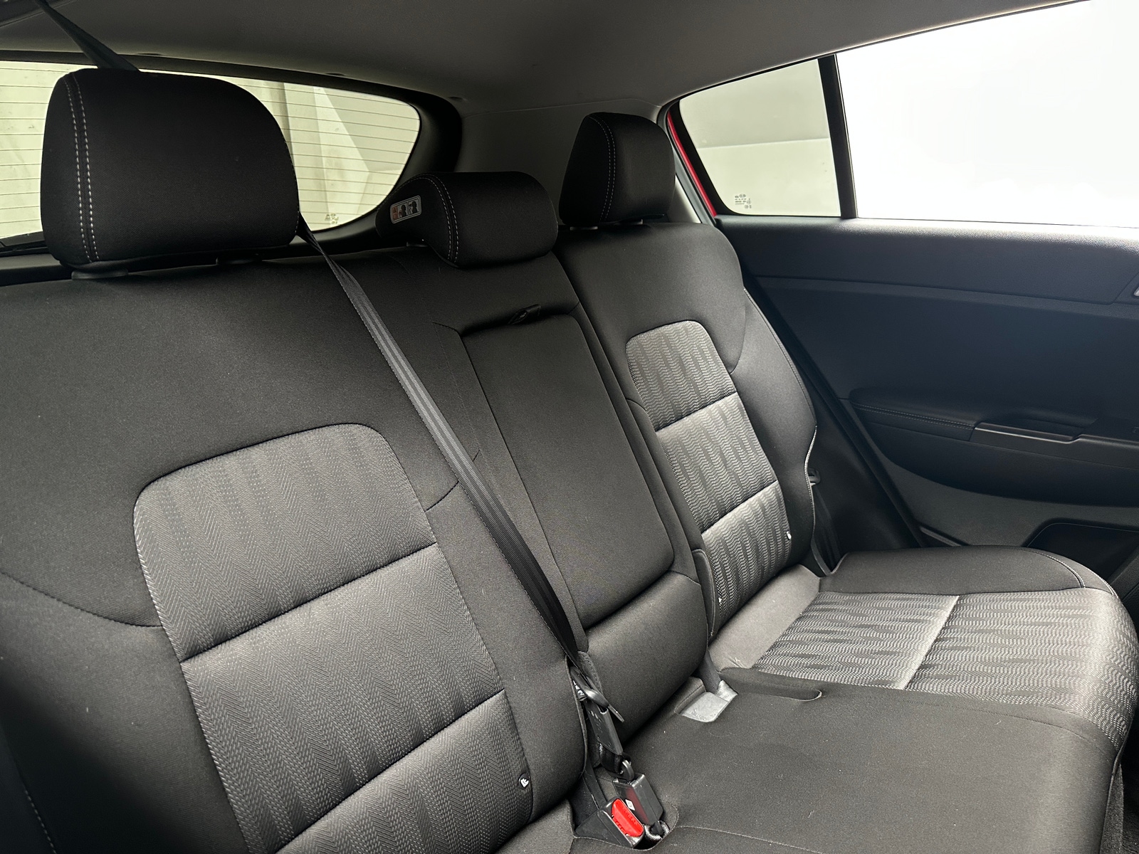 Thumbnail: 2017 Kia Sportage - 6