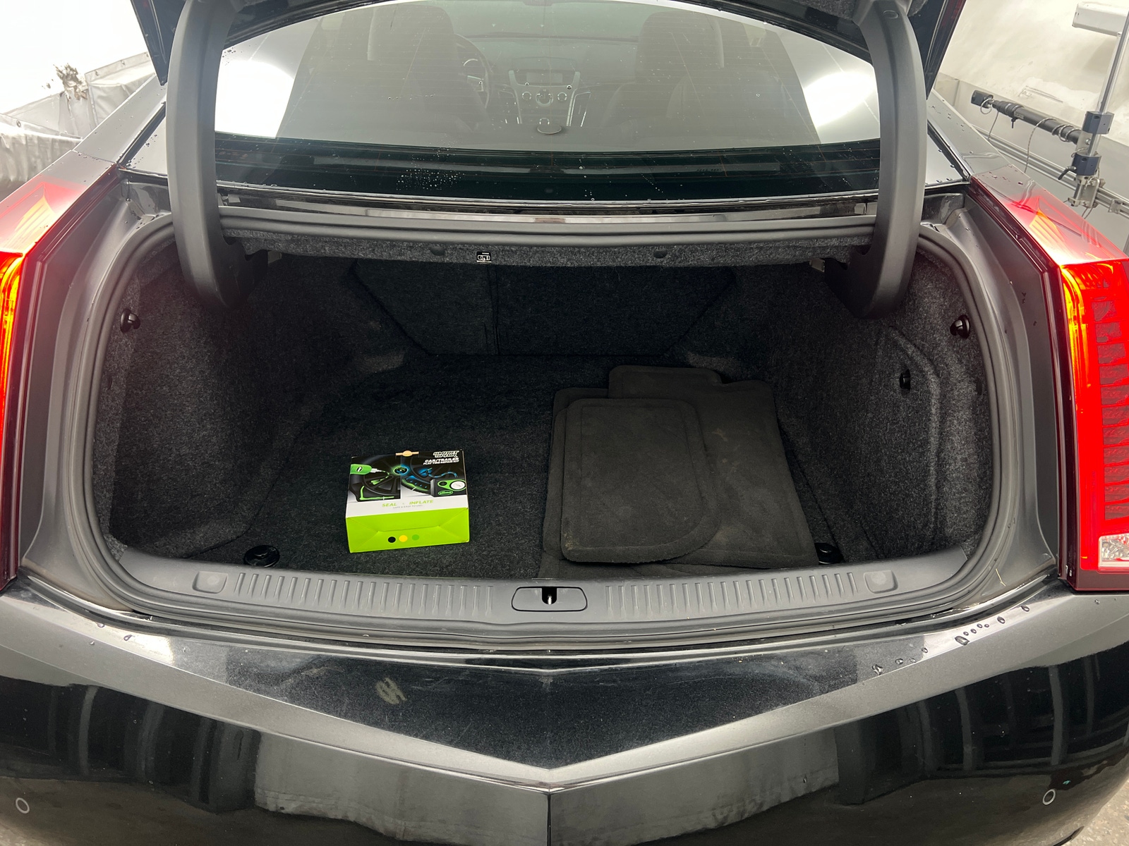 Thumbnail: 2012 Cadillac CTS - 4