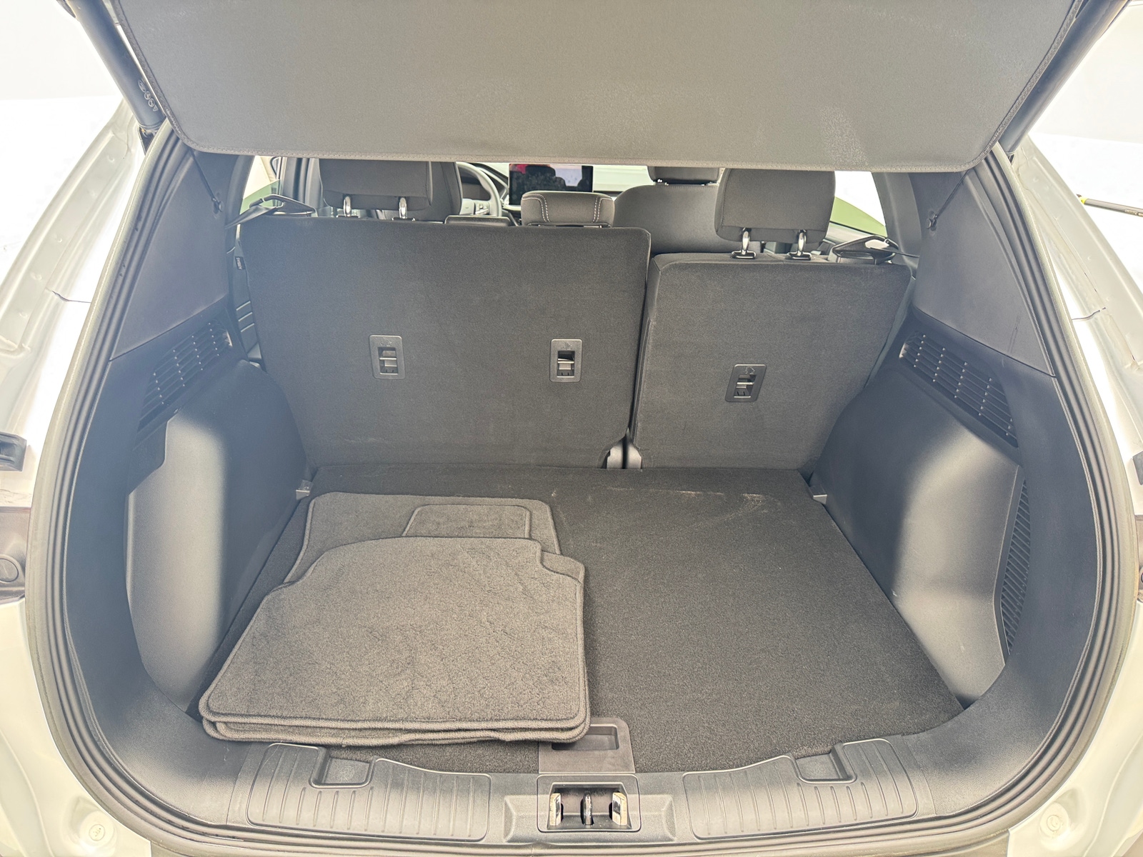 Thumbnail: 2025 Ford Escape - 7