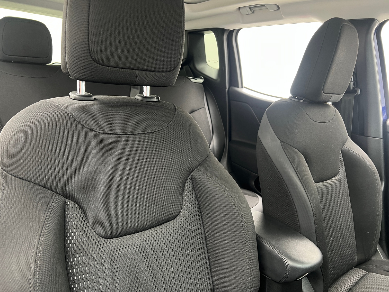 Thumbnail: 2018 Jeep Renegade - 2