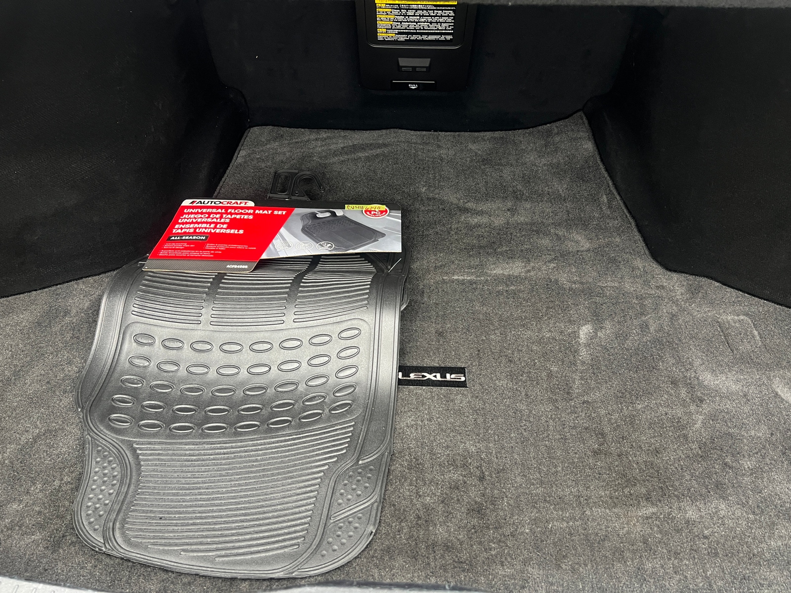 Thumbnail: 2016 Lexus LS - 6