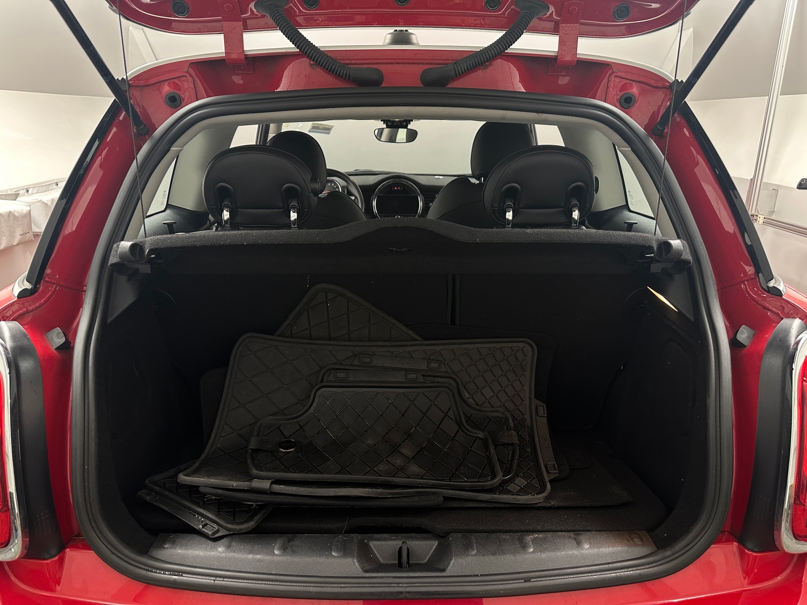 Thumbnail: 2020 MINI Cooper Hardtop - 6