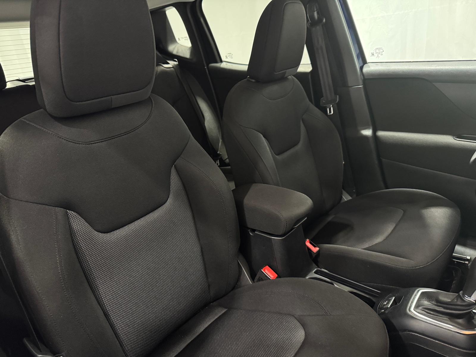 Thumbnail: 2019 Jeep Renegade - 2