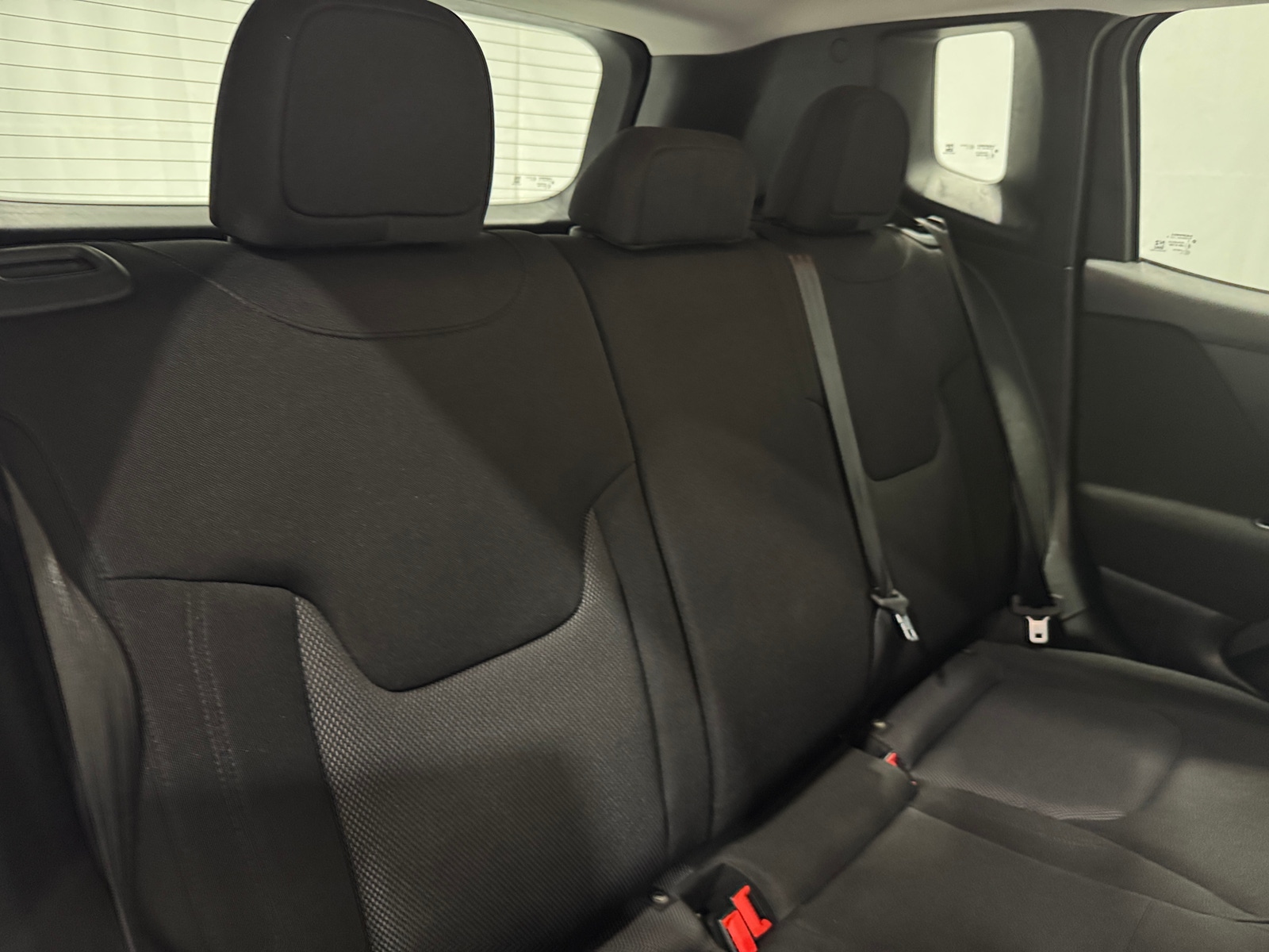 Thumbnail: 2019 Jeep Renegade - 6