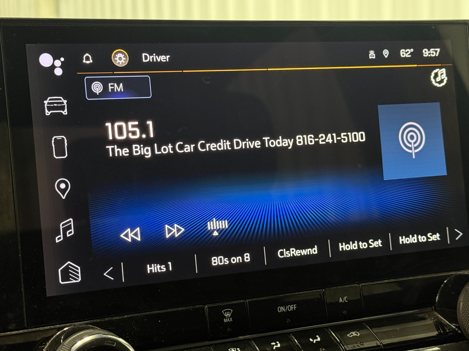 Thumbnail: 2023 Chevrolet Colorado - 4