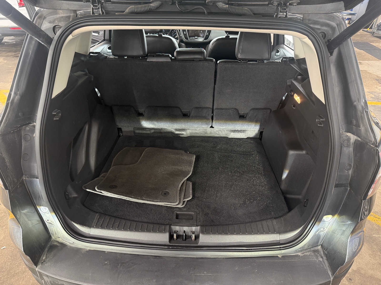 Thumbnail: 2018 Ford Escape - 6