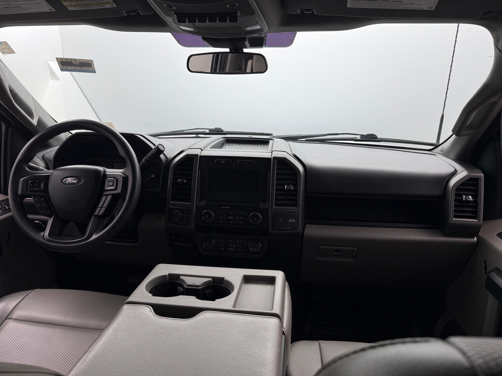 Thumbnail: 2022 Ford Econoline - 3