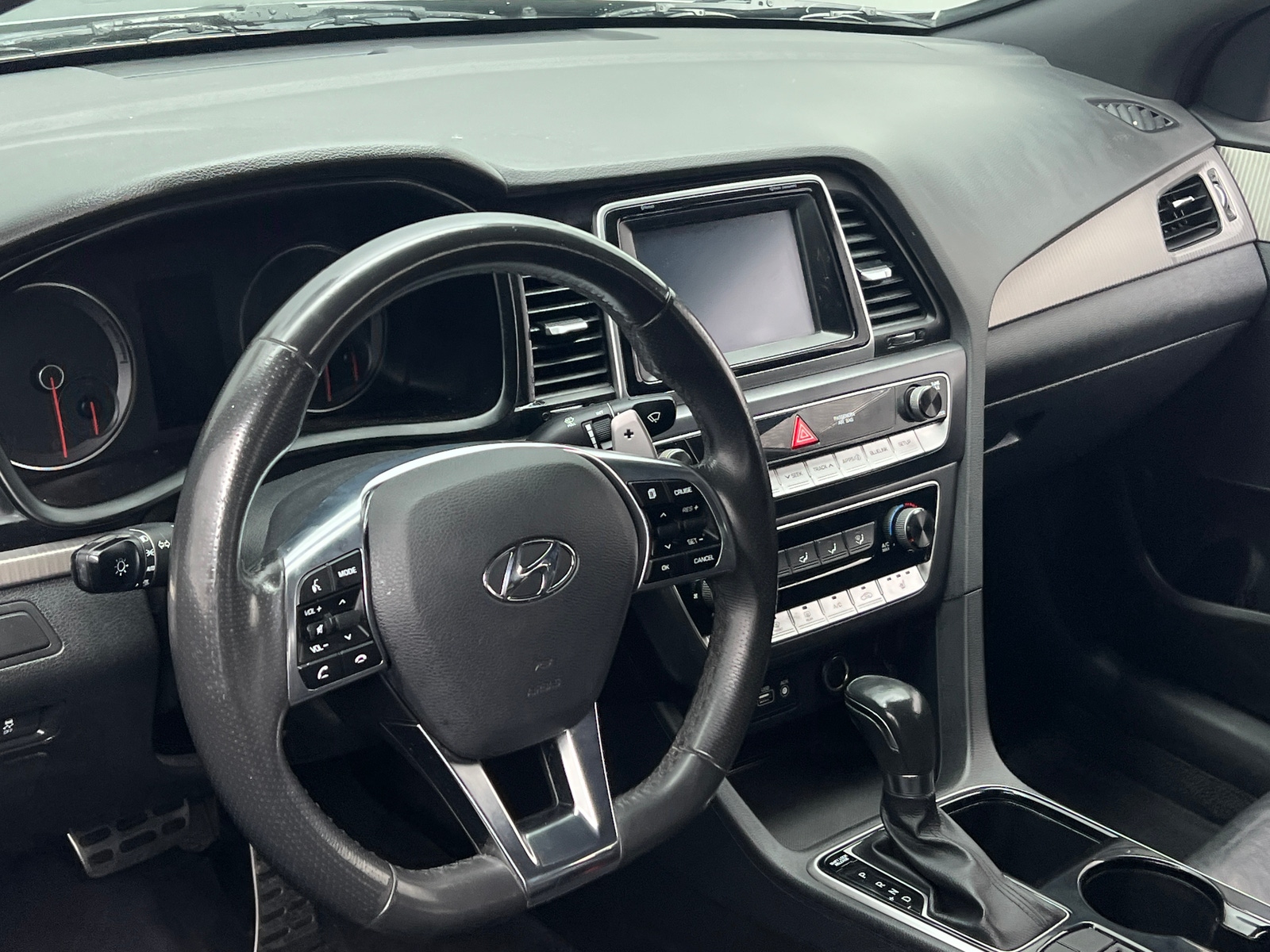 Thumbnail: 2018 Hyundai Sonata - 4