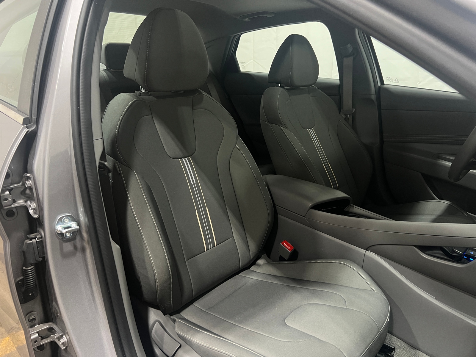 Thumbnail: 2025 Hyundai Elantra - 2