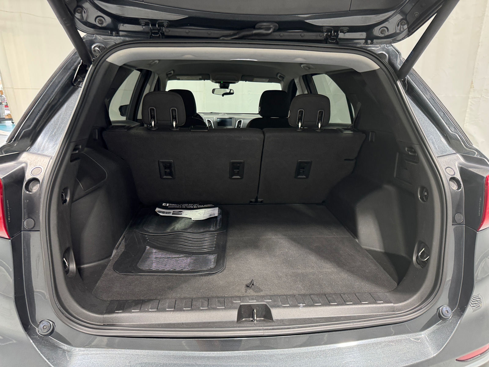 Thumbnail: 2020 Chevrolet Equinox - 7