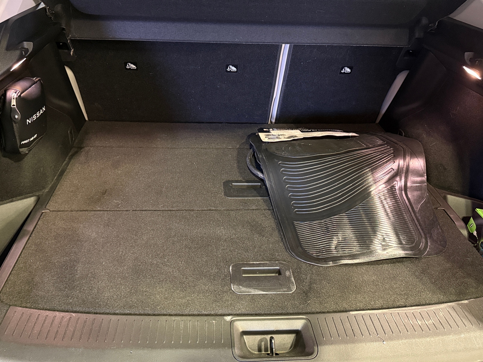 Thumbnail: 2023 Nissan Ariya - 6