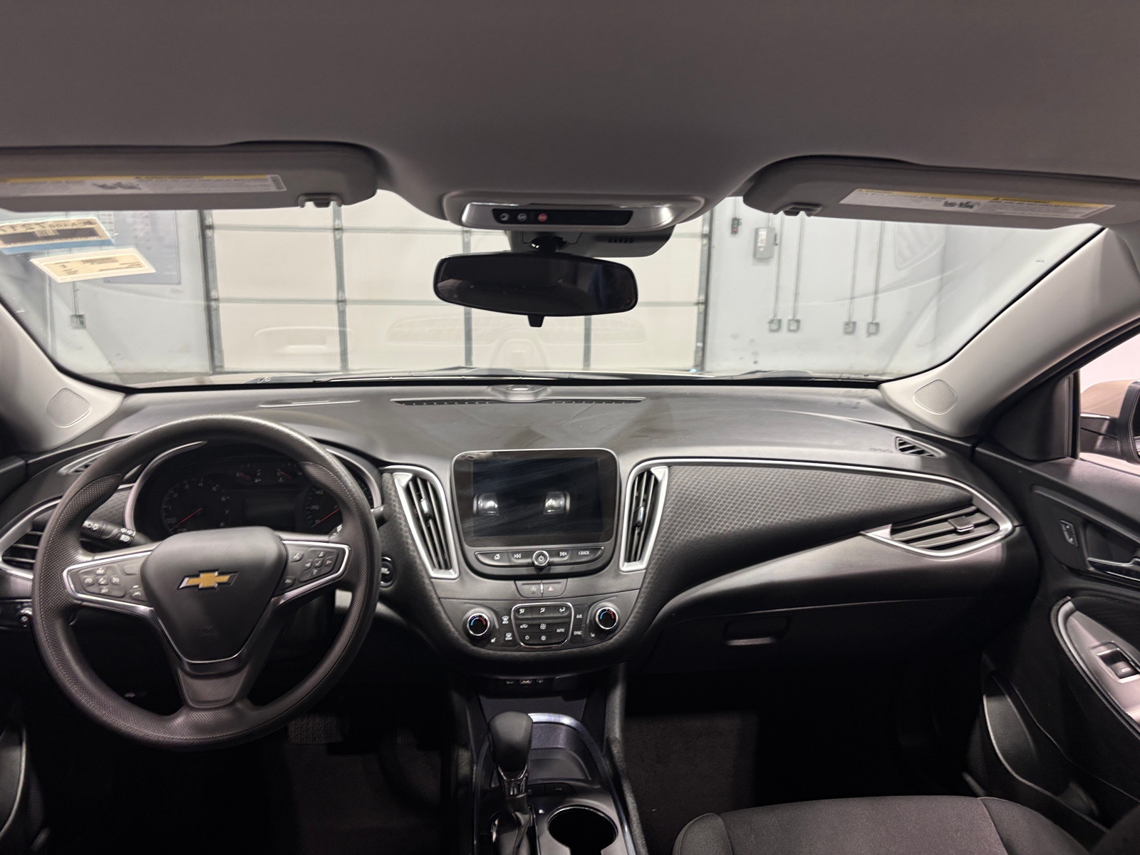 Thumbnail: 2024 Chevrolet Malibu - 3