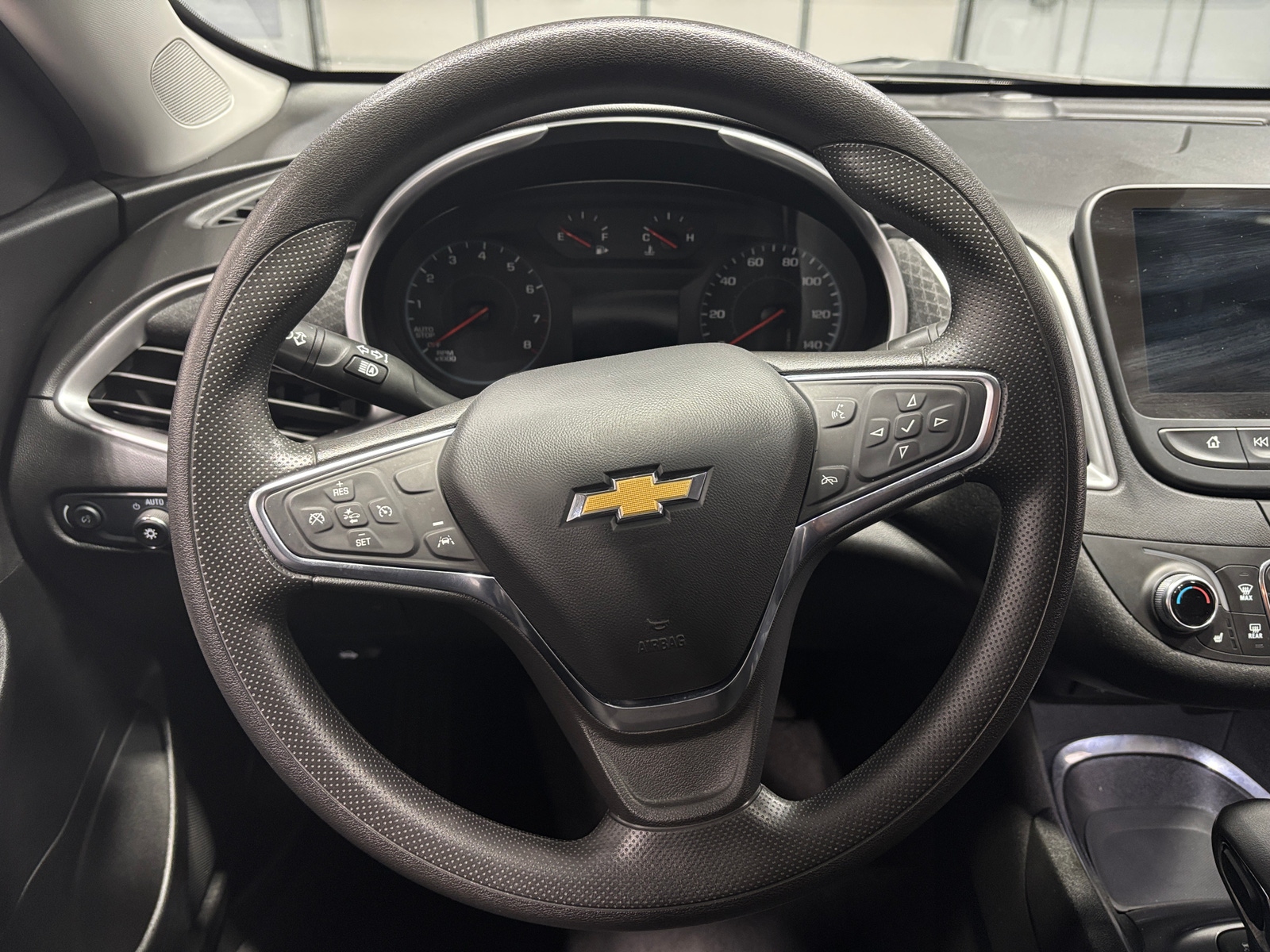 Thumbnail: 2024 Chevrolet Malibu - 5