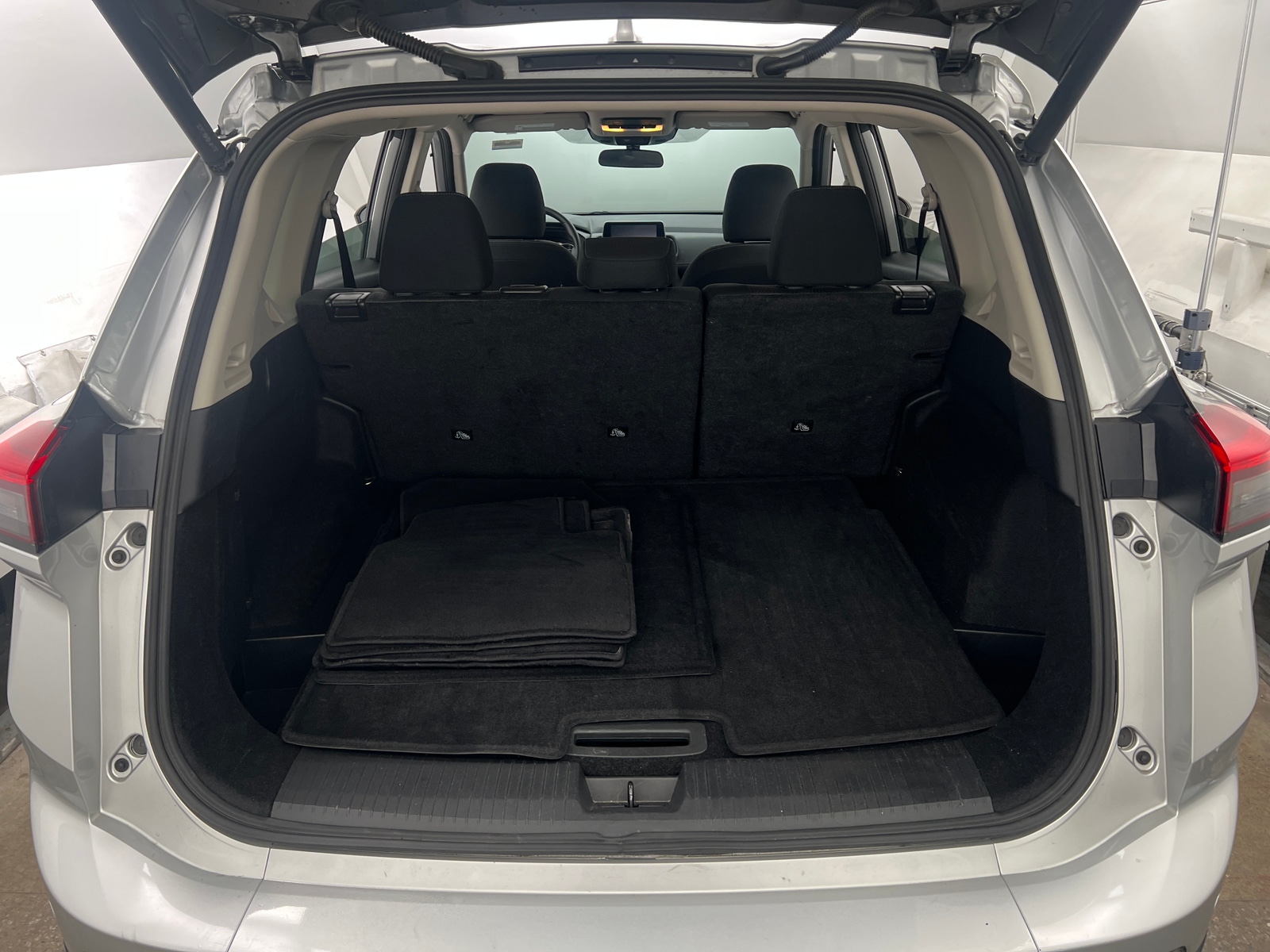 Thumbnail: 2025 Nissan Rogue - 7