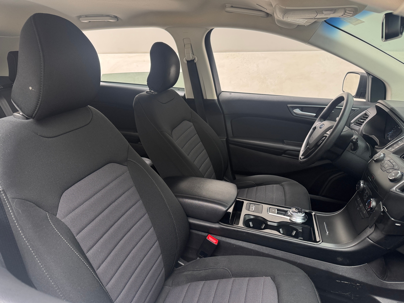 Thumbnail: 2019 Ford Edge - 2