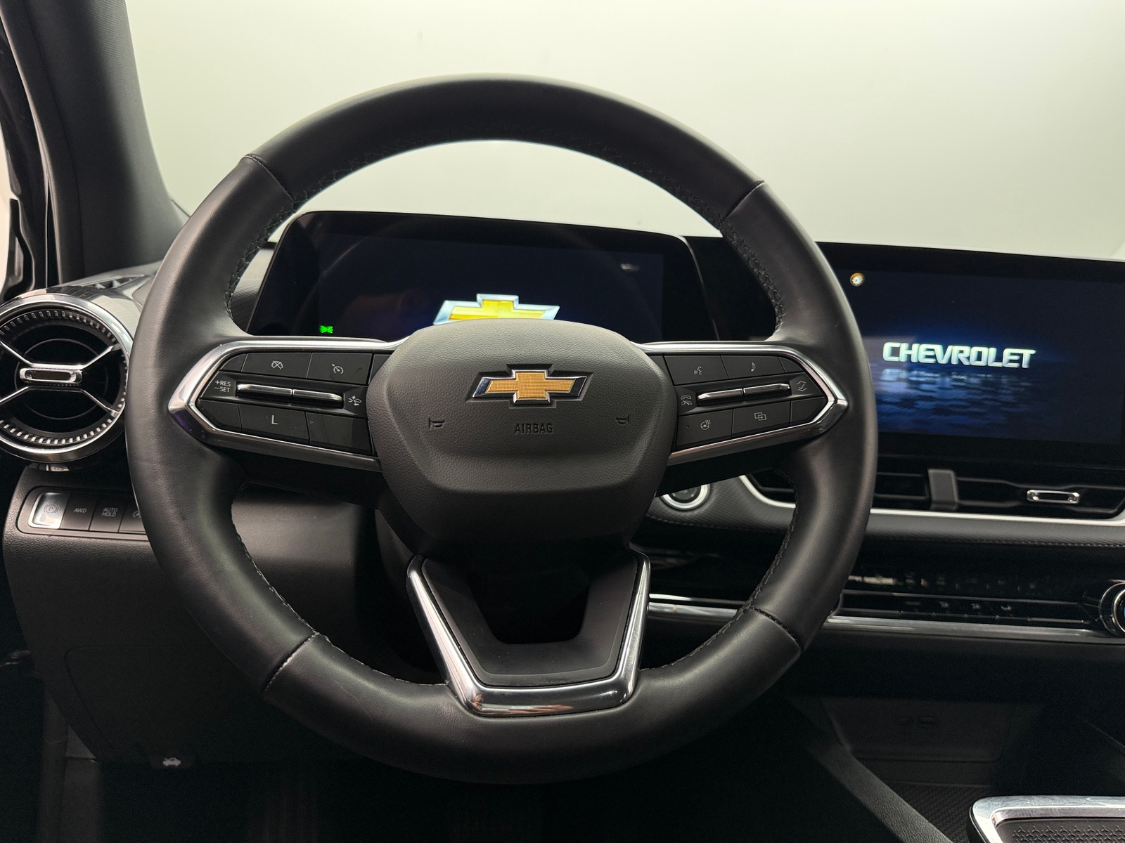 Thumbnail: 2025 Chevrolet Equinox - 5