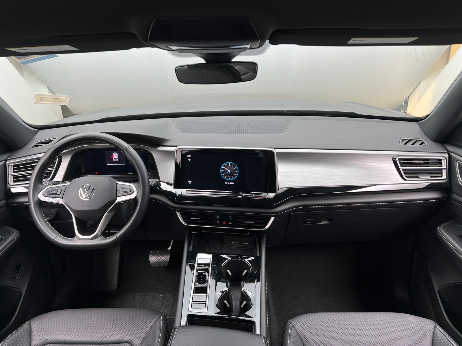 Thumbnail: 2025 Volkswagen Atlas - 2