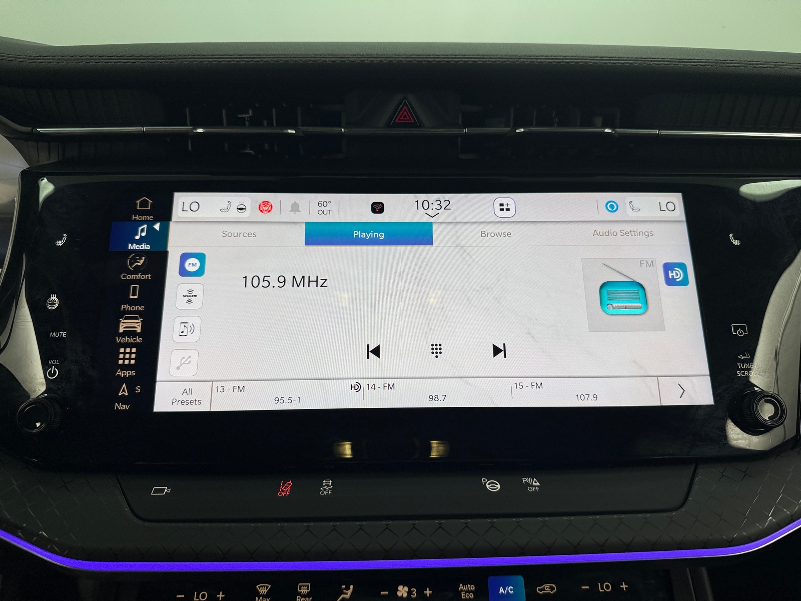 Thumbnail: 2025 Jeep Wagoneer S - 3