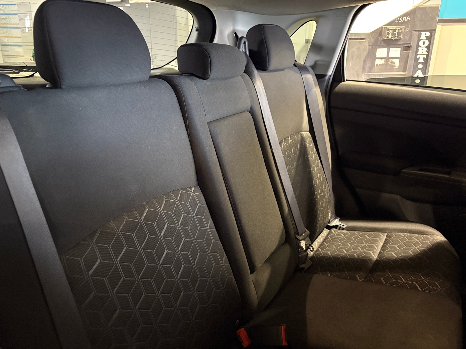 Thumbnail: 2021 Mitsubishi Outlander Sport - 6