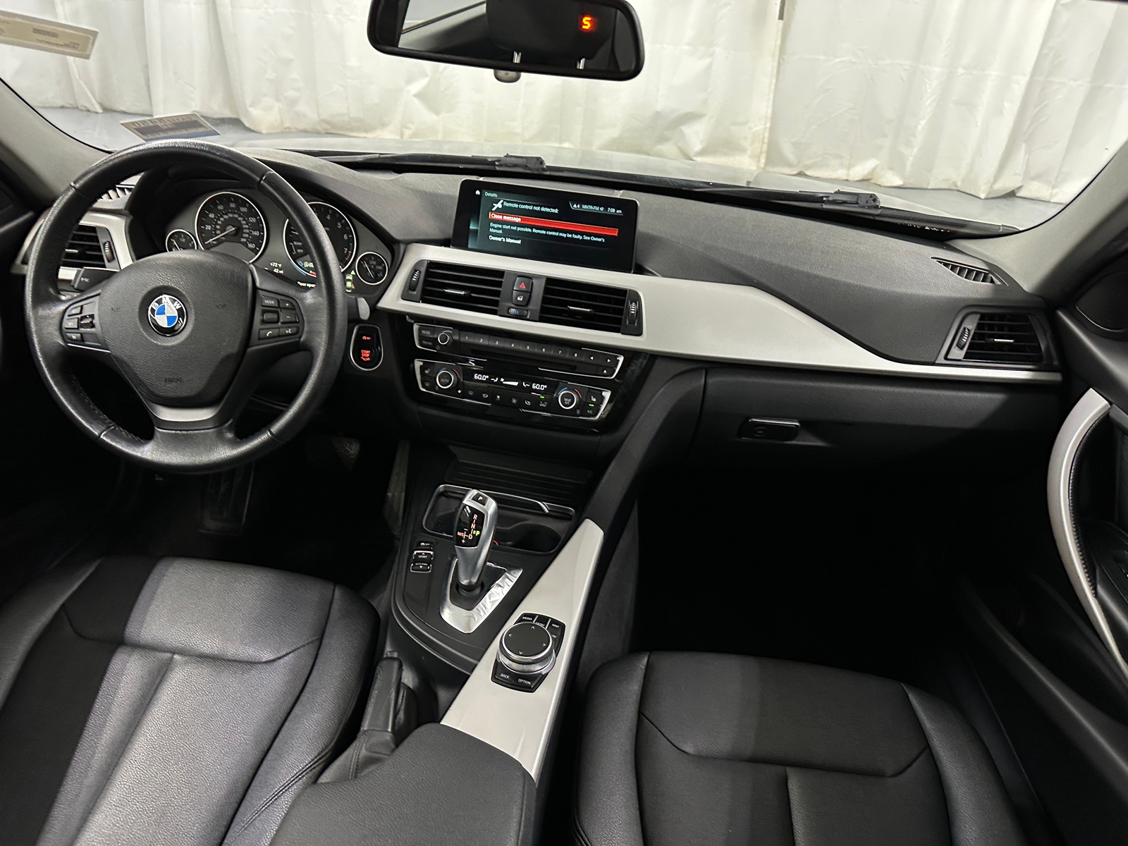 Thumbnail: 2018 BMW 3 Series - 2