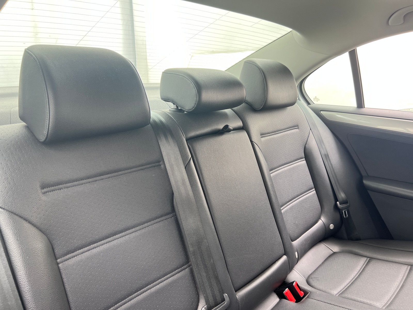 Thumbnail: 2017 Volkswagen Jetta - 5