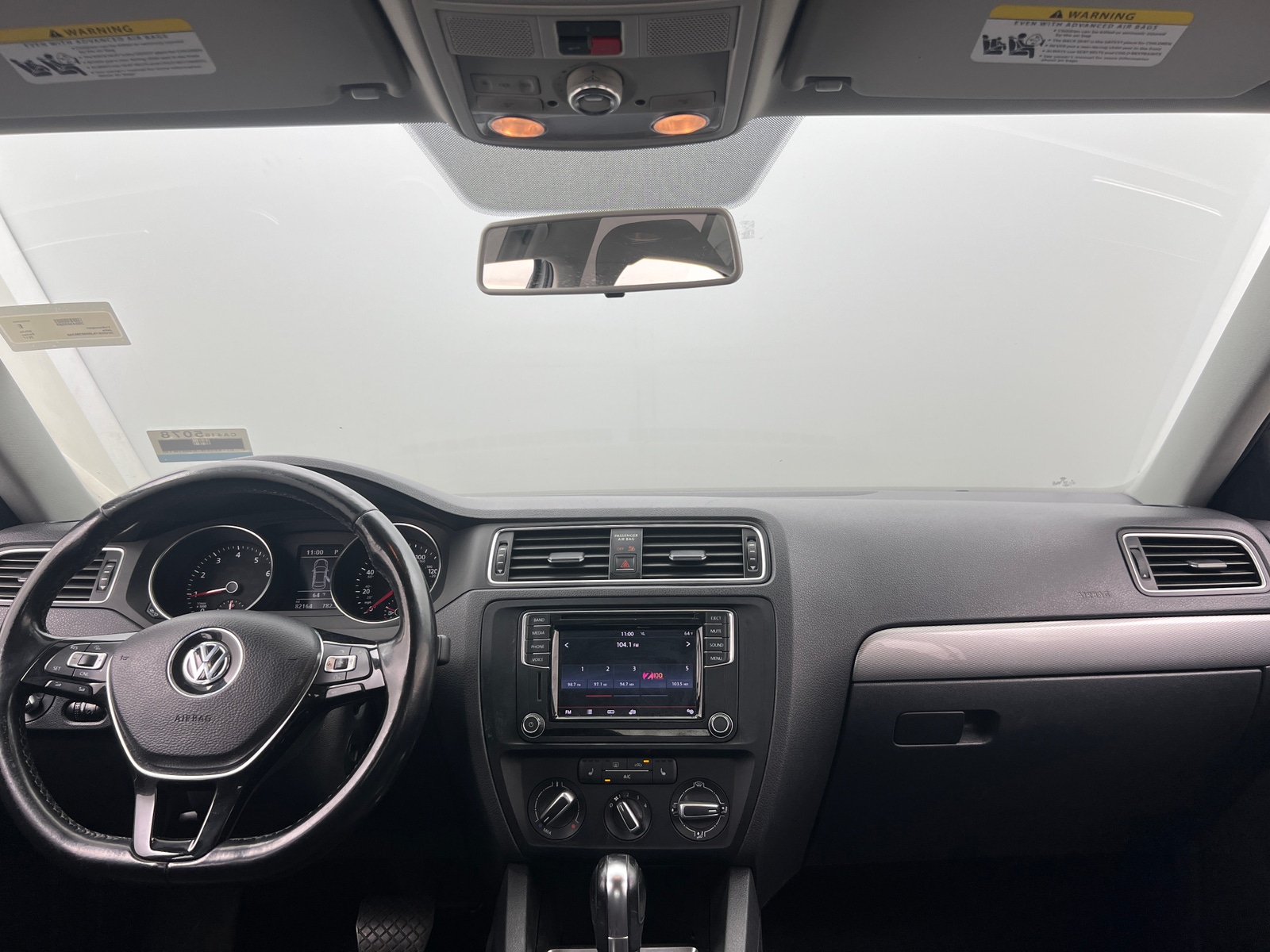 Thumbnail: 2017 Volkswagen Jetta - 2