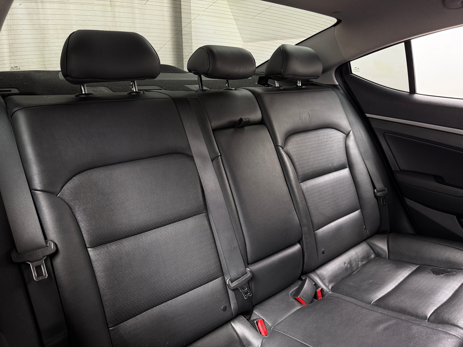 Thumbnail: 2017 Hyundai Elantra - 5