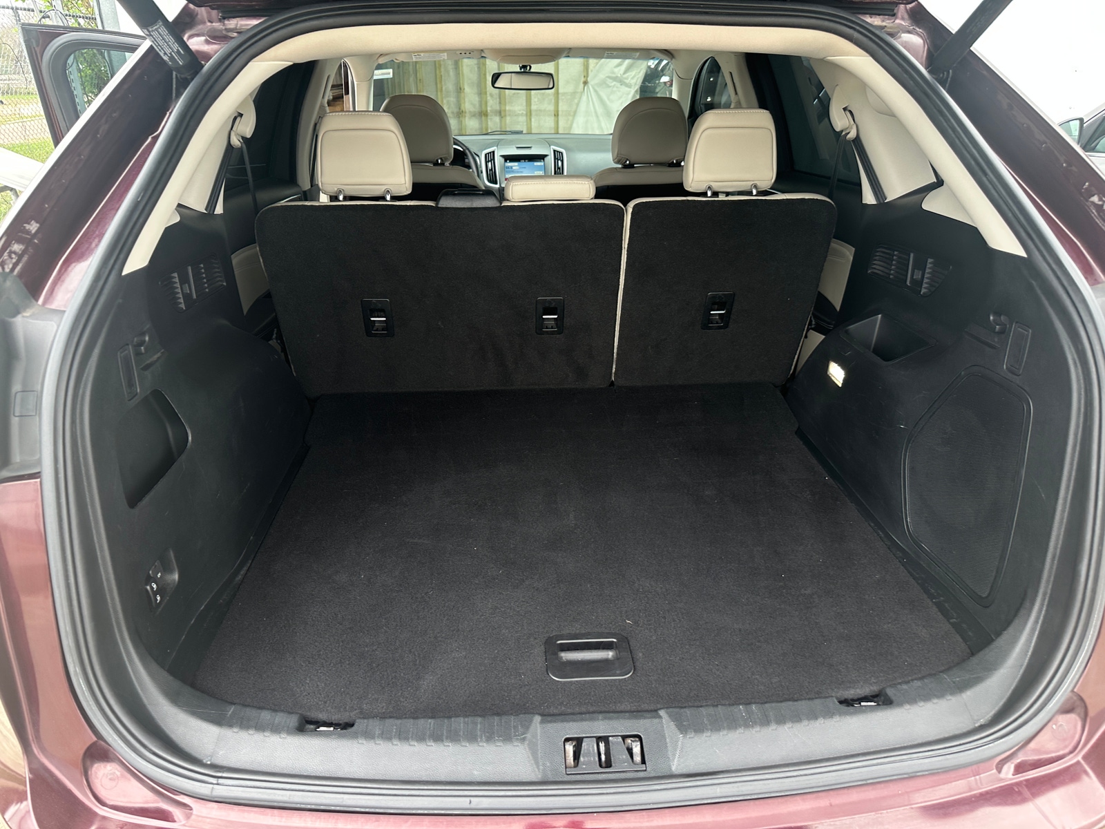 Thumbnail: 2018 Ford Edge - 6