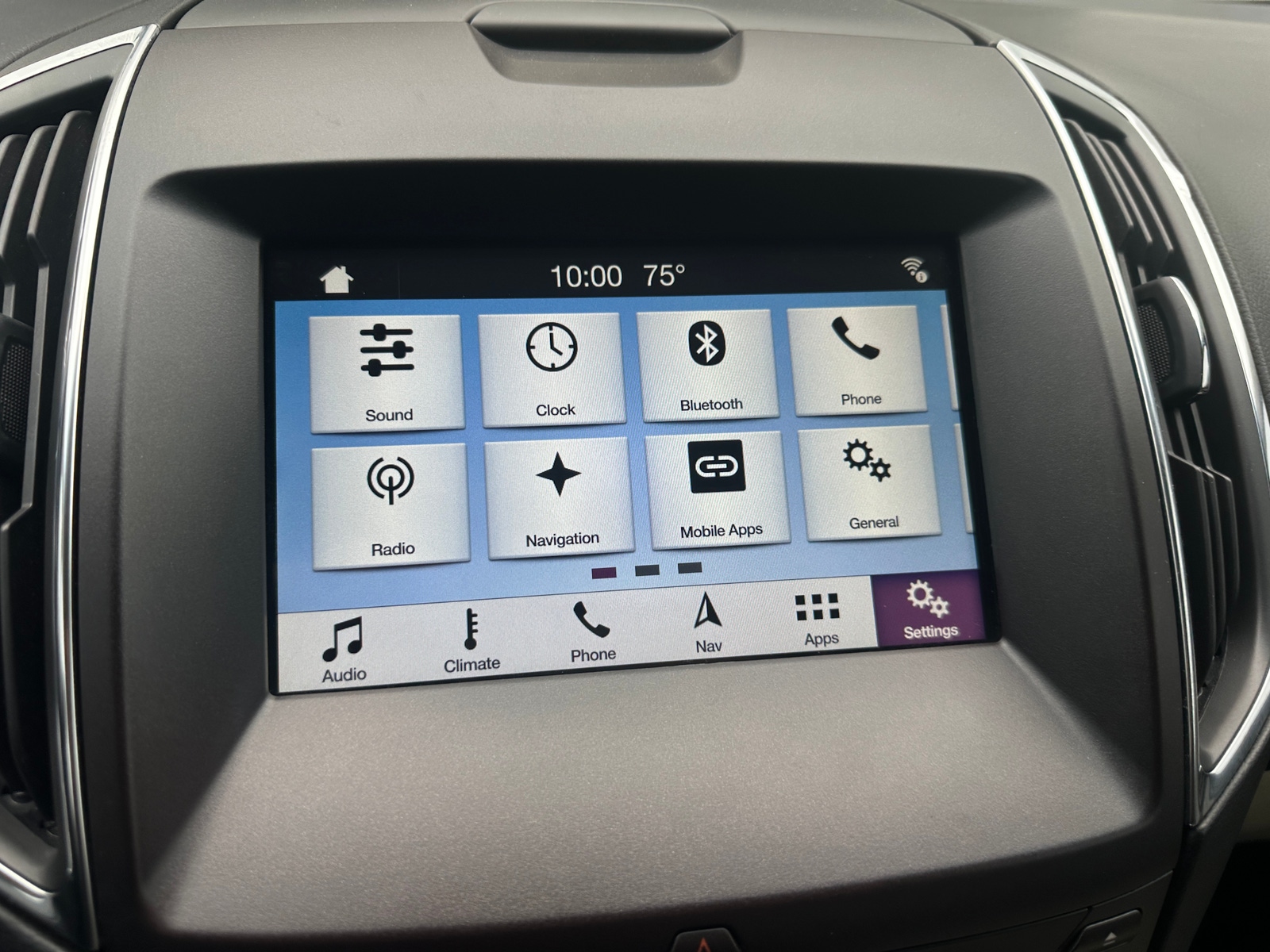 Thumbnail: 2018 Ford Edge - 3