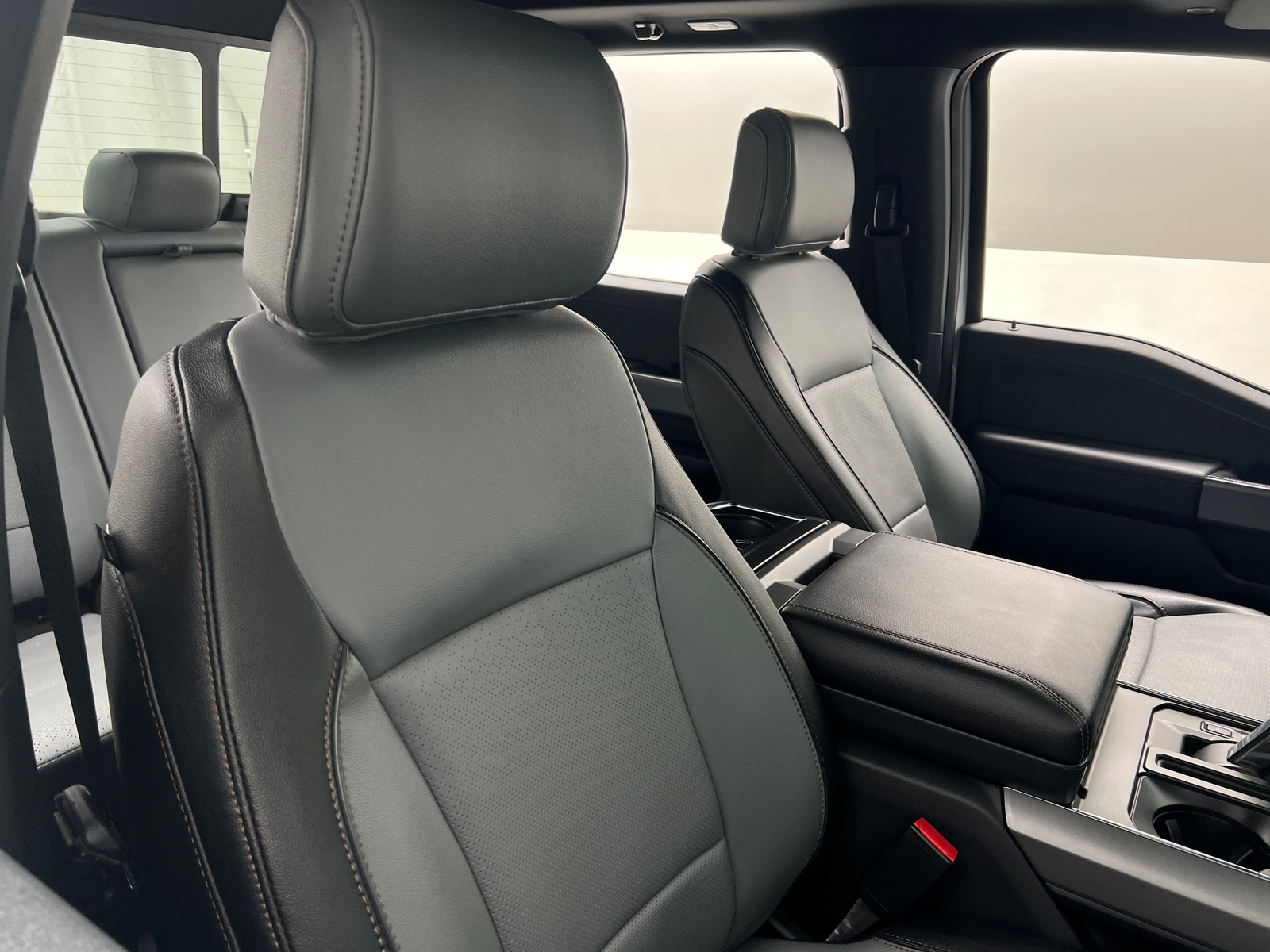 Thumbnail: 2022 Ford F-150 - 2