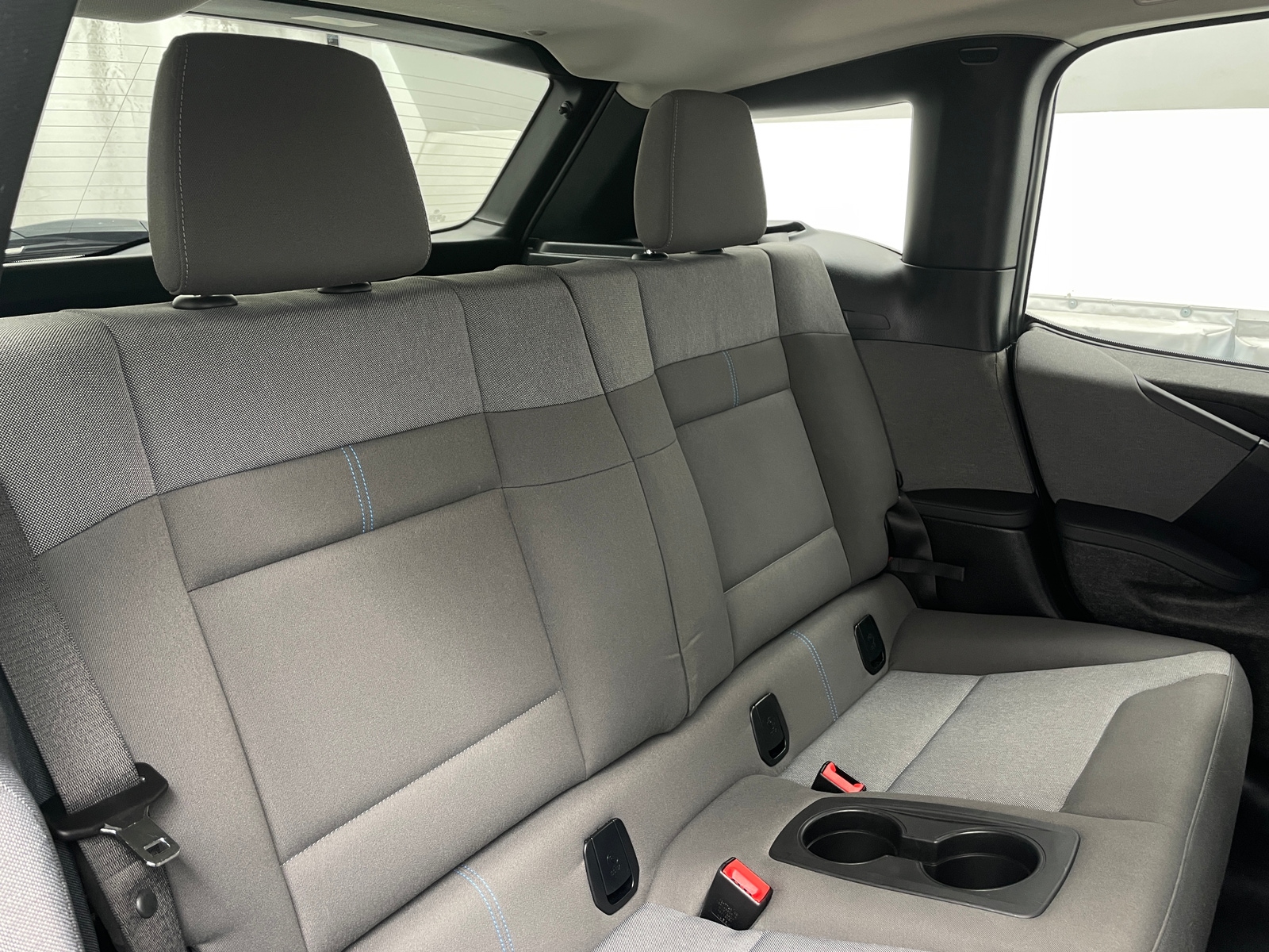 Thumbnail: 2021 BMW i3 - 6