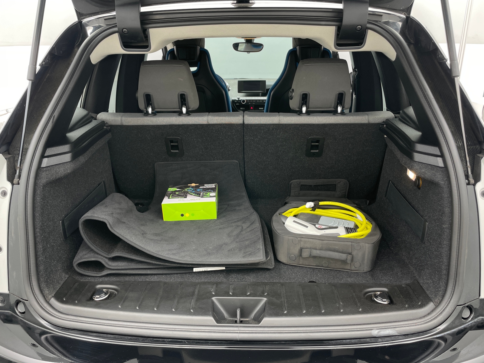 Thumbnail: 2021 BMW i3 - 7