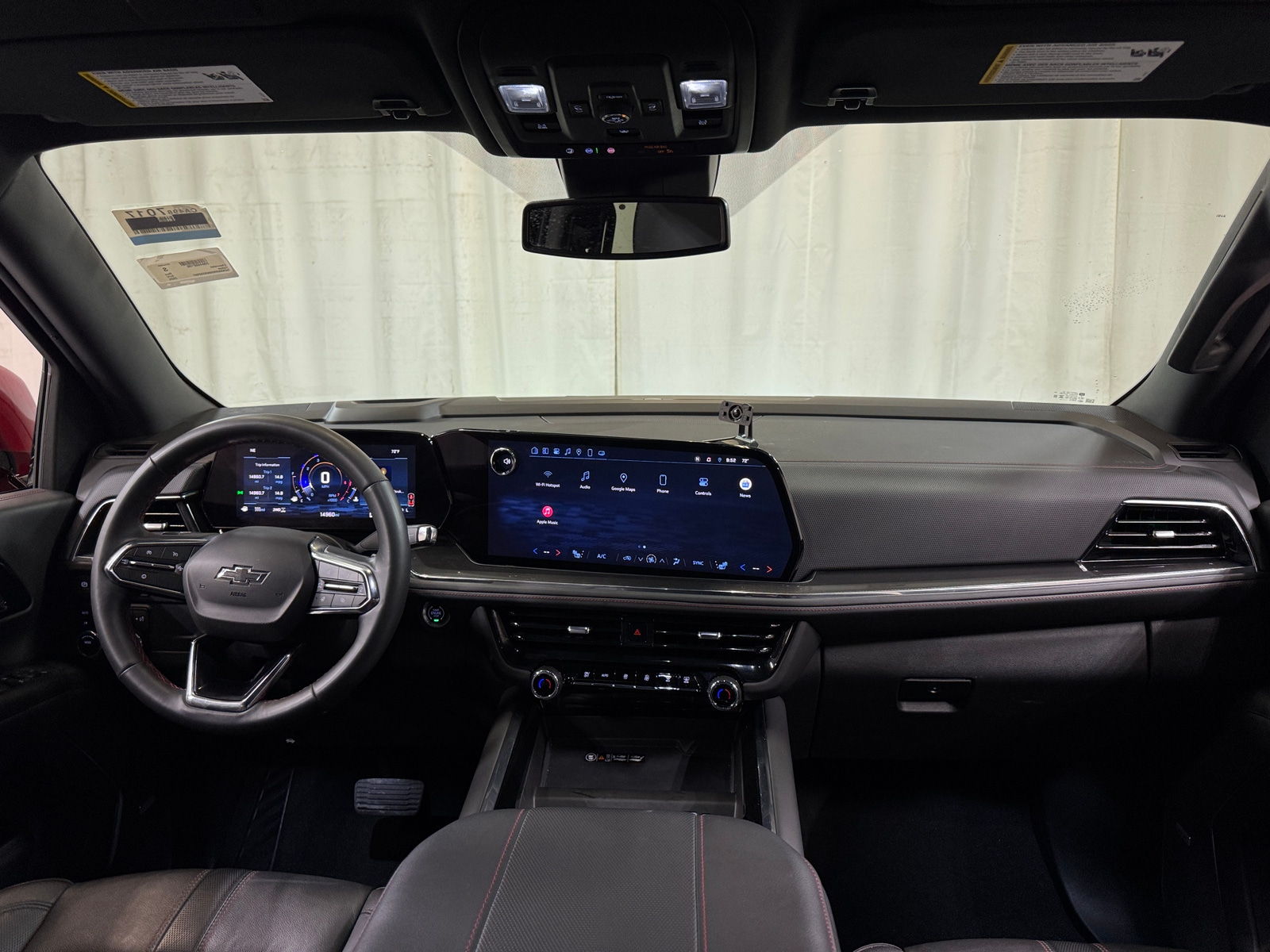 Thumbnail: 2025 Chevrolet Tahoe - 2