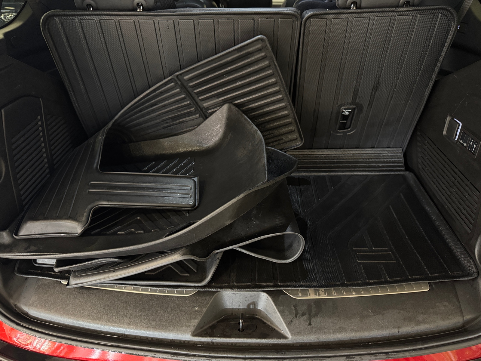 Thumbnail: 2025 Chevrolet Tahoe - 6