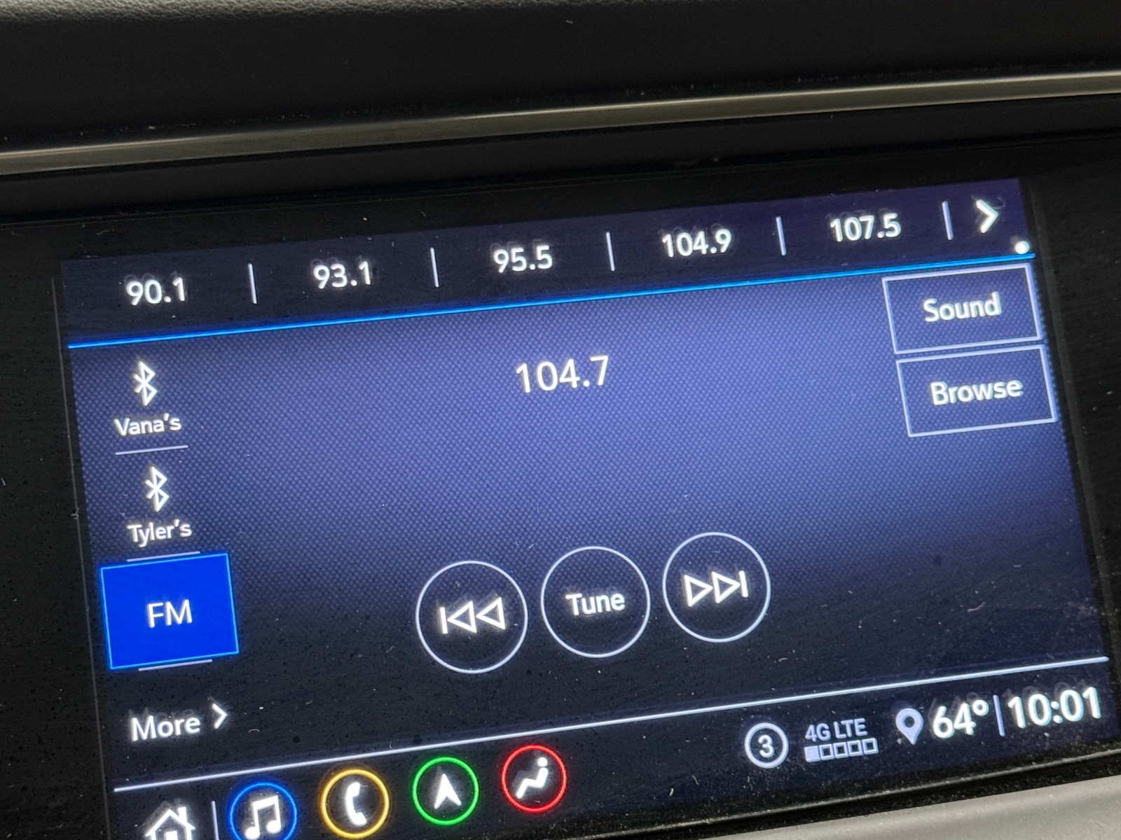 Thumbnail: 2021 Buick Enclave - 3