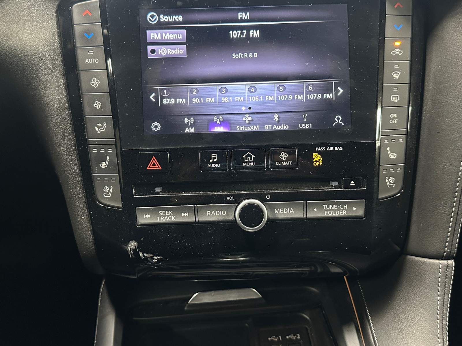 Thumbnail: 2023 INFINITI QX55 - 3