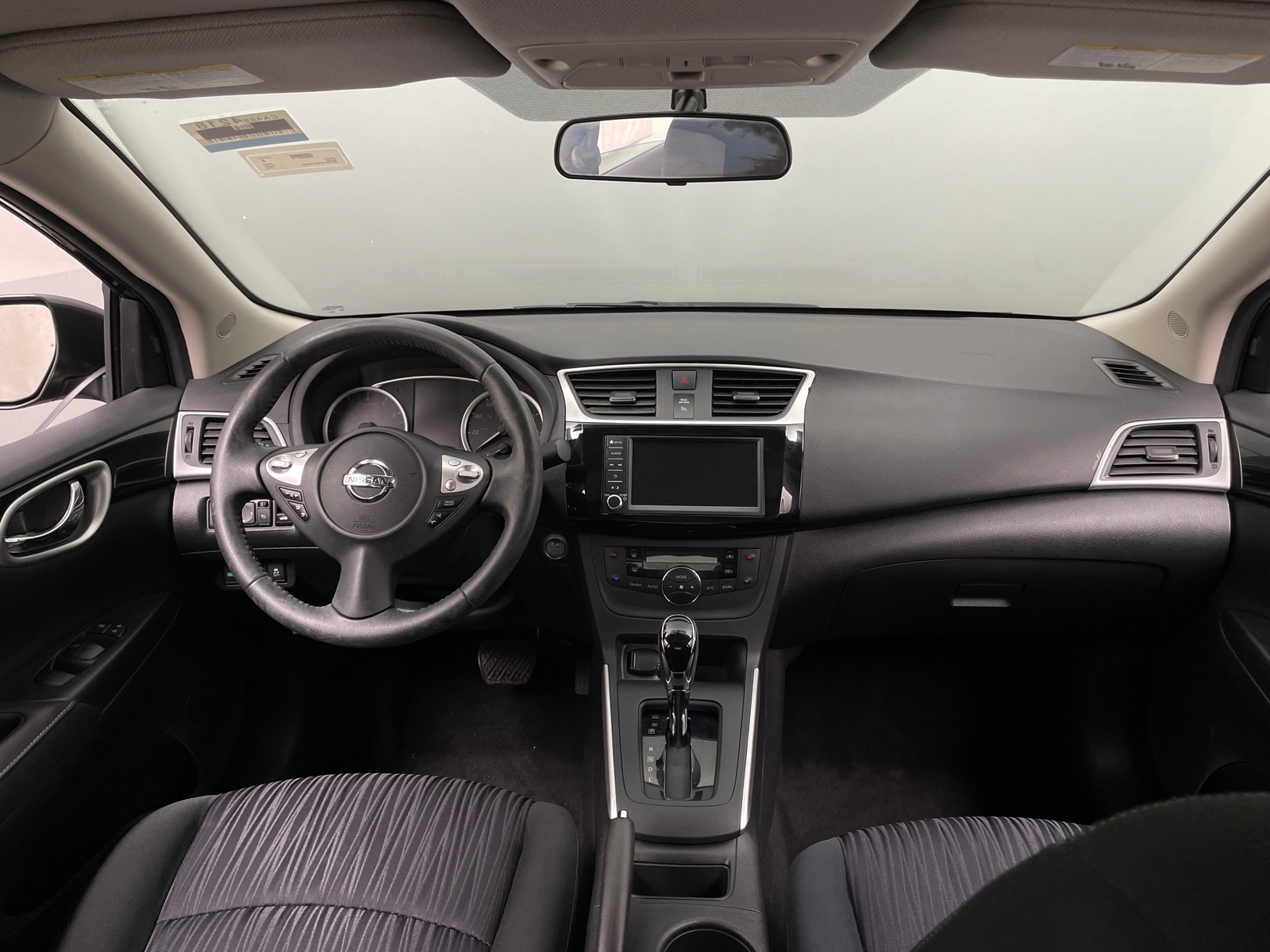 Thumbnail: 2019 Nissan Sentra - 3