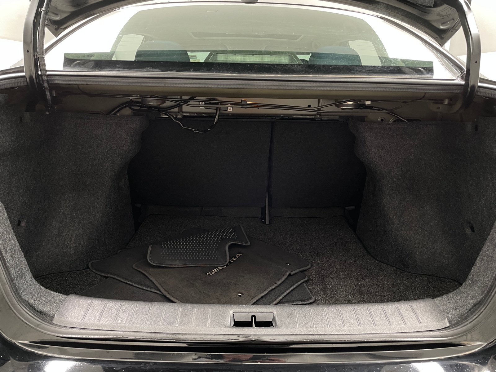 Thumbnail: 2019 Nissan Sentra - 7