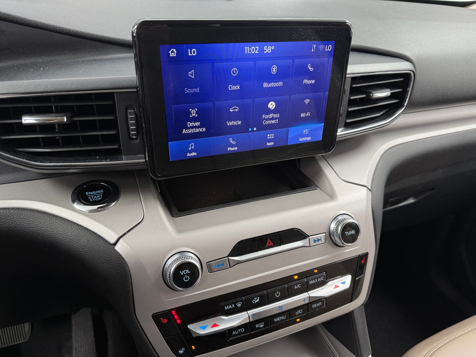 Thumbnail: 2024 Ford Explorer - 4