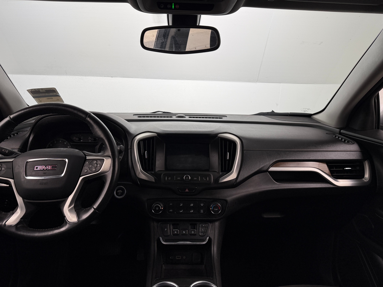 Thumbnail: 2018 GMC Terrain - 3